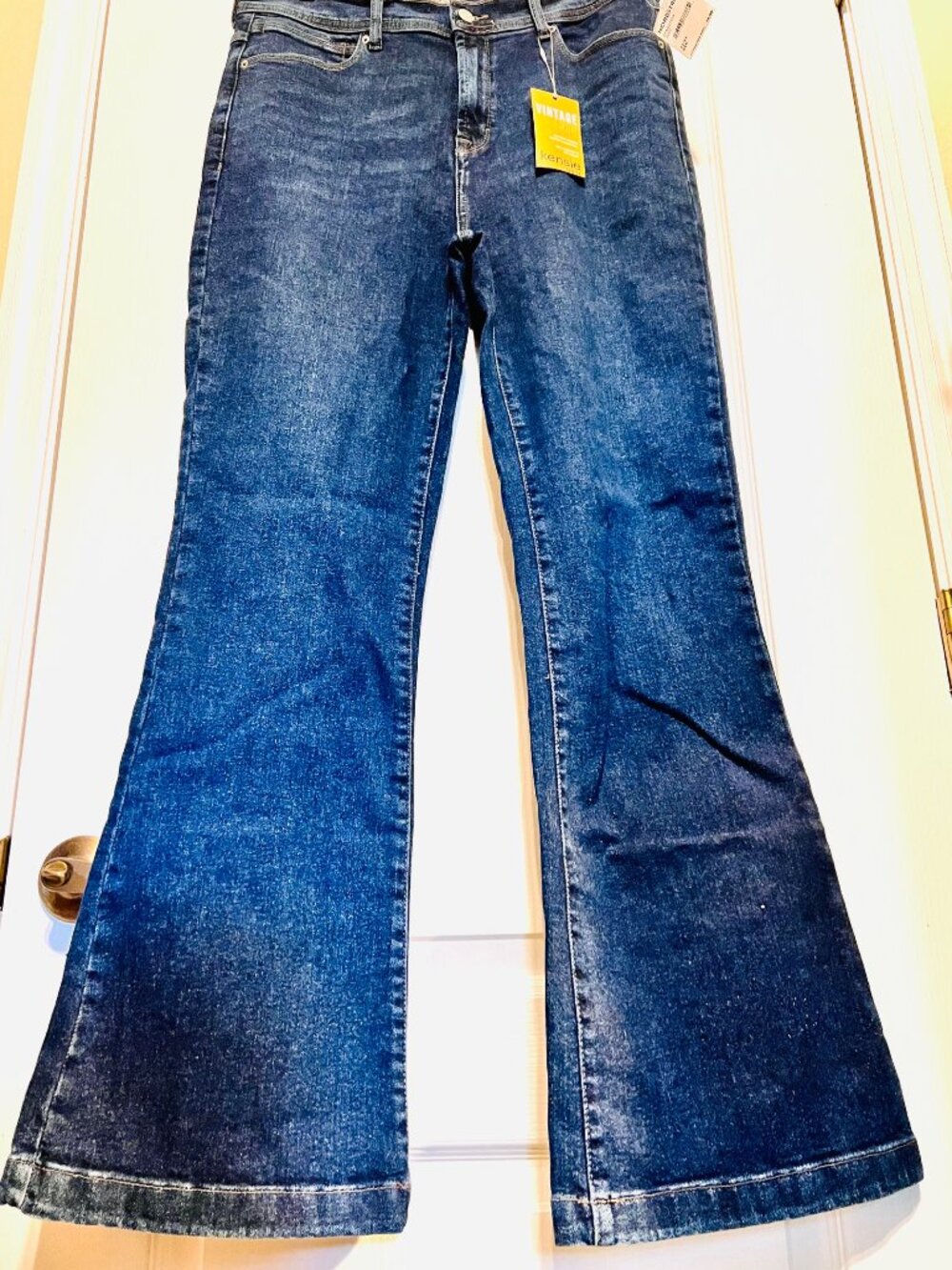 Kensie Jeans-NWT-The Savannah High Rise Flare-Vintage Luxe-Size 12/31-Stretch